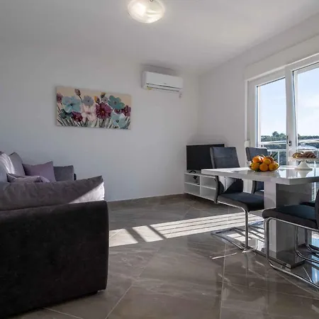 Apartman Apartments In Klek 42081 Klek