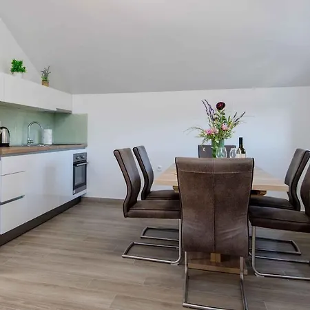 Apartman Apartments In Klek 42081