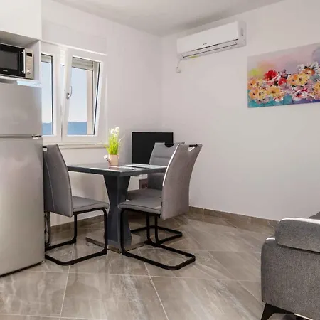 Apartman Apartments In Klek 42081
